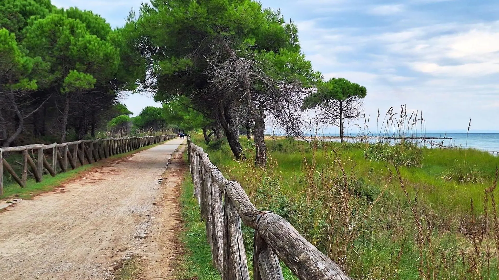 Comfortable Apartment With Pool Bibione Italy